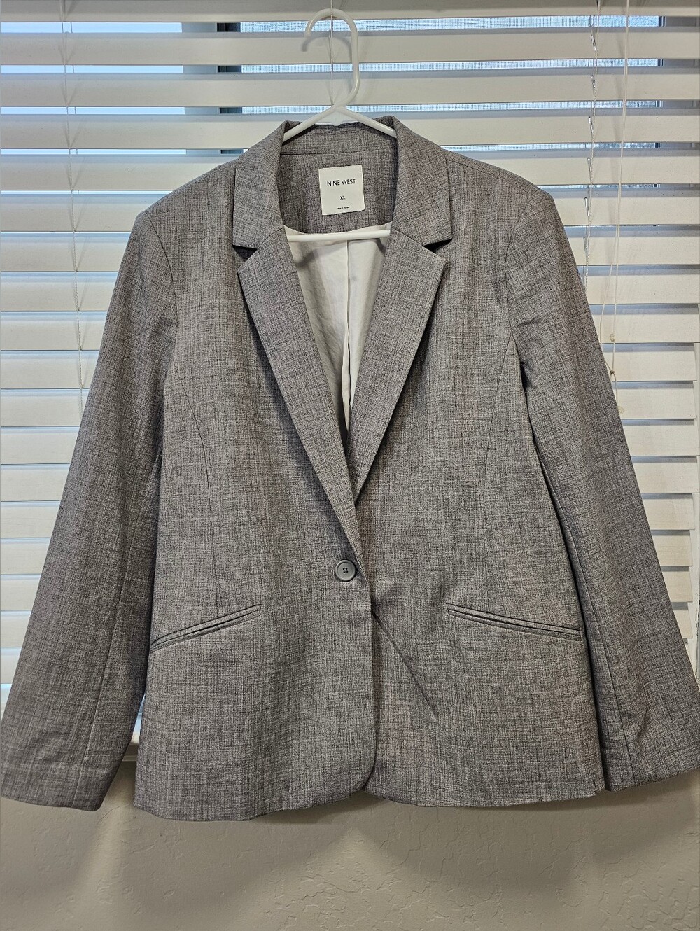 Nine West Gray Textured Single-Button Blazer
